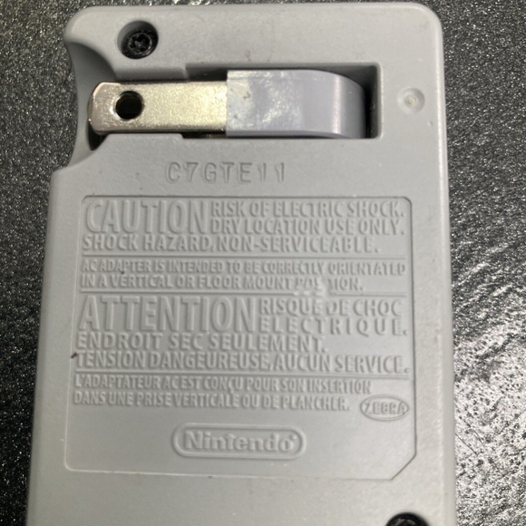 Official OEM Nintendo WAP-002 DSi XL 3DS AC Adapter Charger Power Supply Cable - Picture 3 of 6